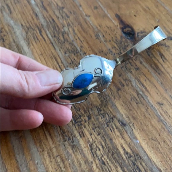 Unique repurposed spoon bracelet, blue stone. - Picture 2 of 3